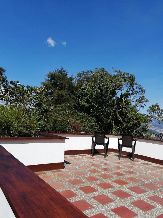 Bed and Breakfast Eco Hostal Casa La Juana Medellín Exterior foto